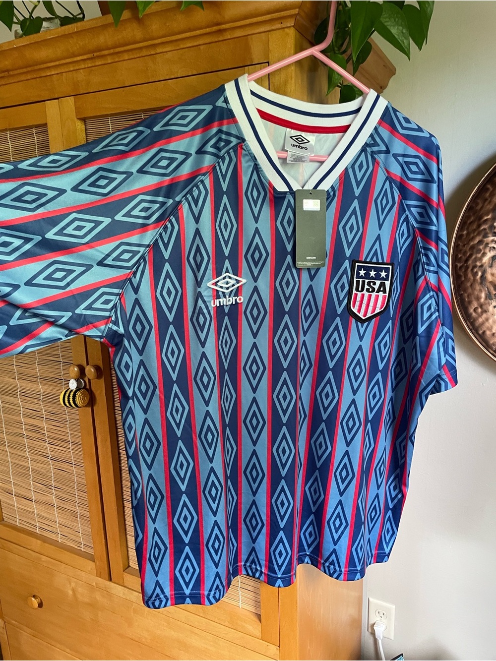 Umbro Men’s USA Soccer Jersey